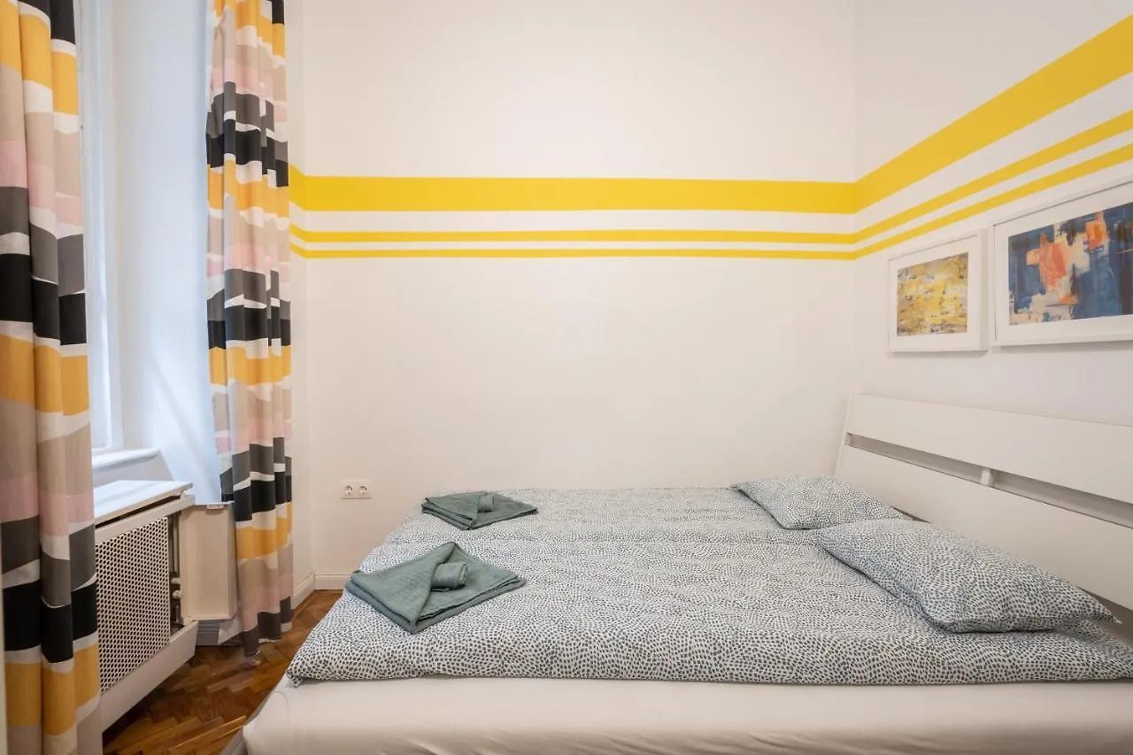 Apartment D20- Boutique Apartments, Best Location, By Bqa Budapest Hungary